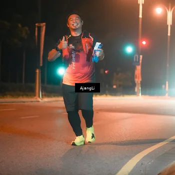 Runner Photo 8385726