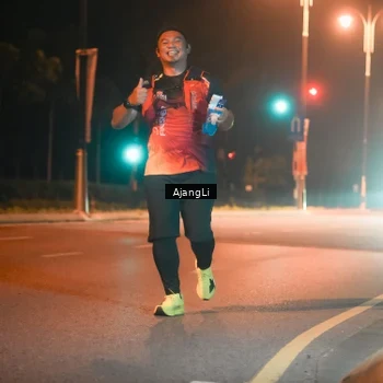 Runner Photo 8385727