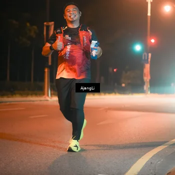 Runner Photo 8385741