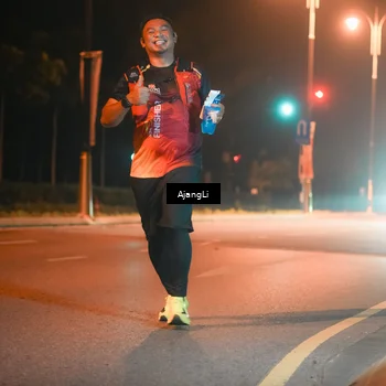 Runner Photo 8385745