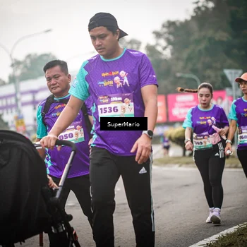 Runner Photo 8385759
