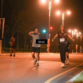 Runner Photo 8385767