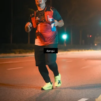 Runner Photo 8385768