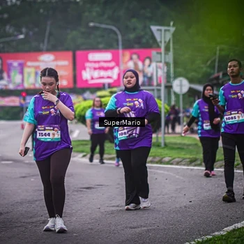 Runner Photo 8385794
