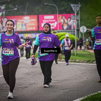 Runner Photo 8385796