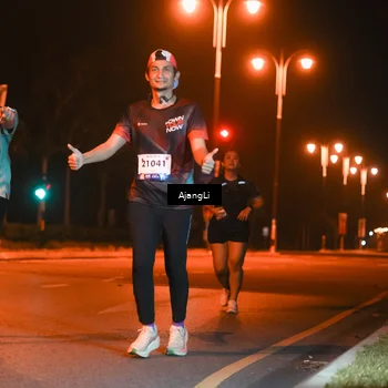 Runner Photo 8385808