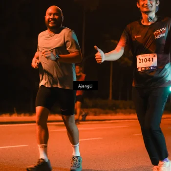 Runner Photo 8385822