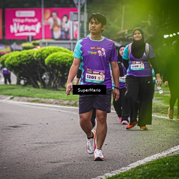 Runner Photo 8385827