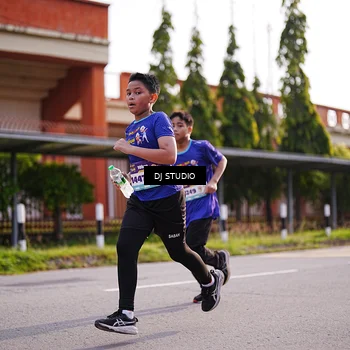 Runner Photo 8385841