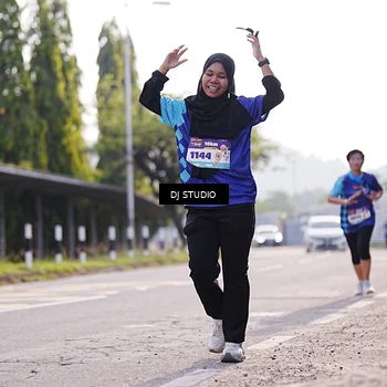 Runner Photo 8385850