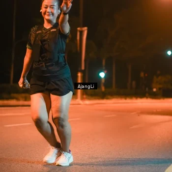 Runner Photo 8385858