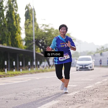 Runner Photo 8385873