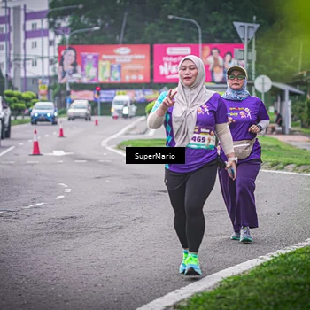 Runner Photo 8385875