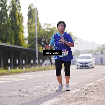 Runner Photo 8385879