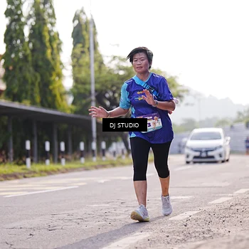 Runner Photo 8385880