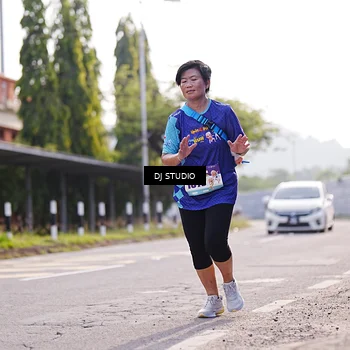 Runner Photo 8385885