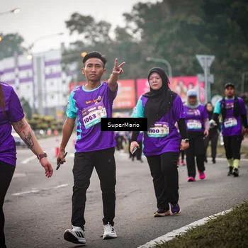 Runner Photo 8385904