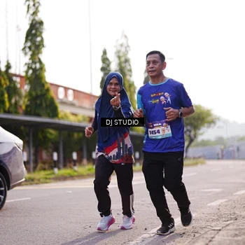 Runner Photo 8385934