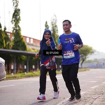 Runner Photo 8385940