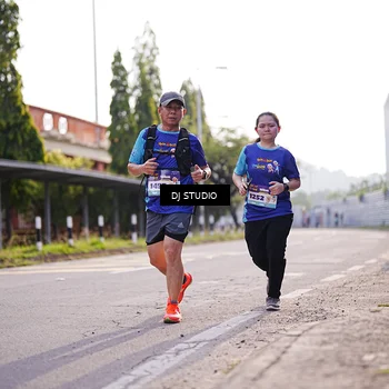 Runner Photo 8385952