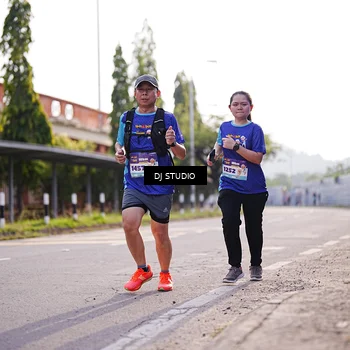 Runner Photo 8385954