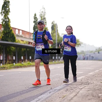 Runner Photo 8385958