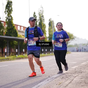 Runner Photo 8385959