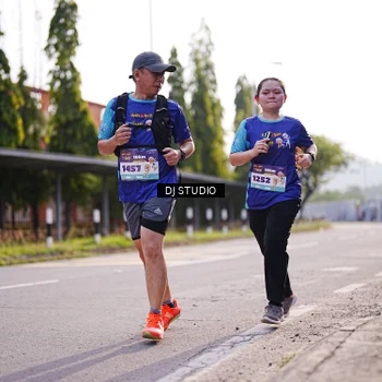 Runner Photo 8385964