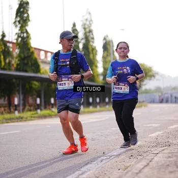 Runner Photo 8385967