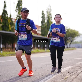 Runner Photo 8385968
