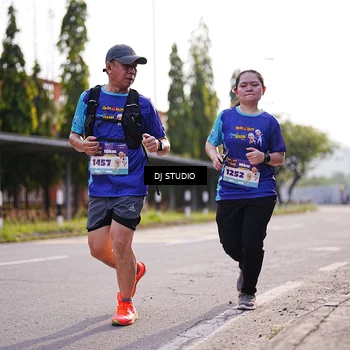 Runner Photo 8385970