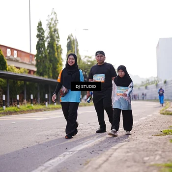 Runner Photo 8385977