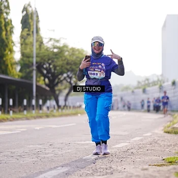 Runner Photo 8386002