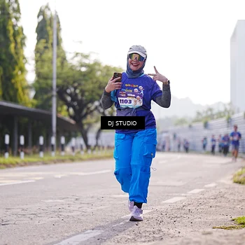 Runner Photo 8386008