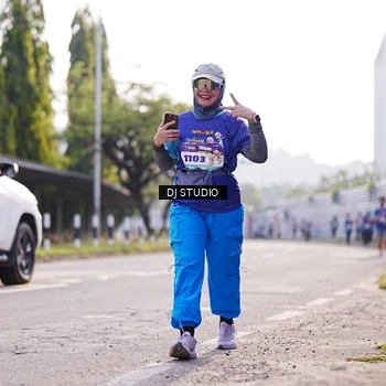Runner Photo 8386014