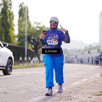 Runner Photo 8386017