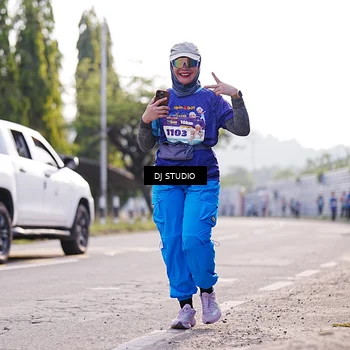 Runner Photo 8386022