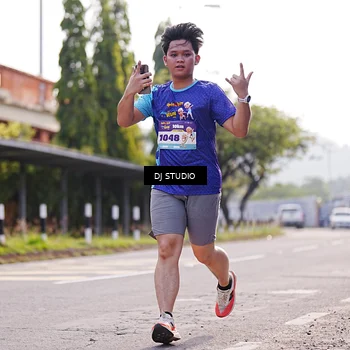 Runner Photo 8386031