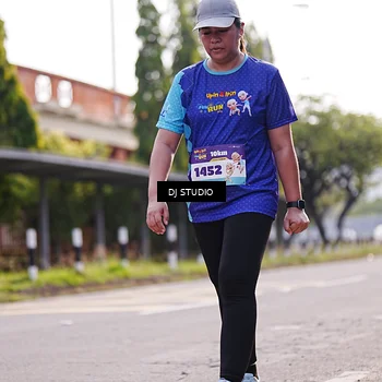 Runner Photo 8386052