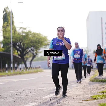 Runner Photo 8386076