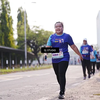 Runner Photo 8386089
