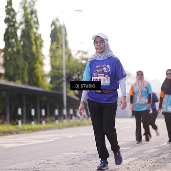 Runner Photo 8386095