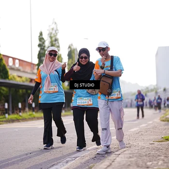 Runner Photo 8386130