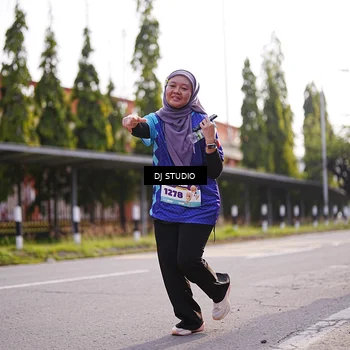 Runner Photo 8386156