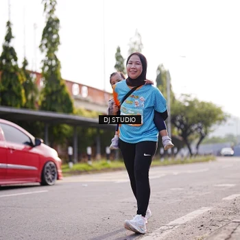 Runner Photo 8386167
