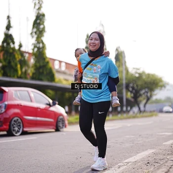 Runner Photo 8386171