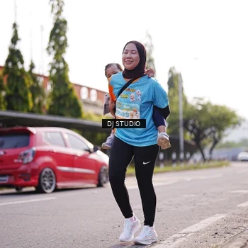 Runner Photo 8386174