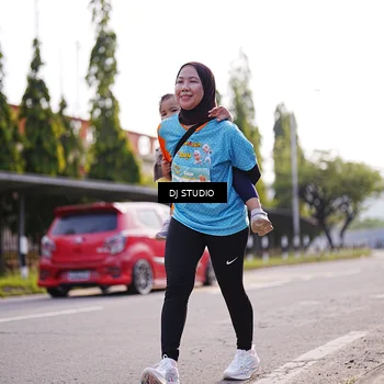 Runner Photo 8386177