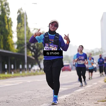 Runner Photo 8386199