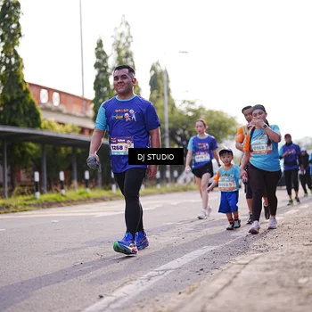 Runner Photo 8386221